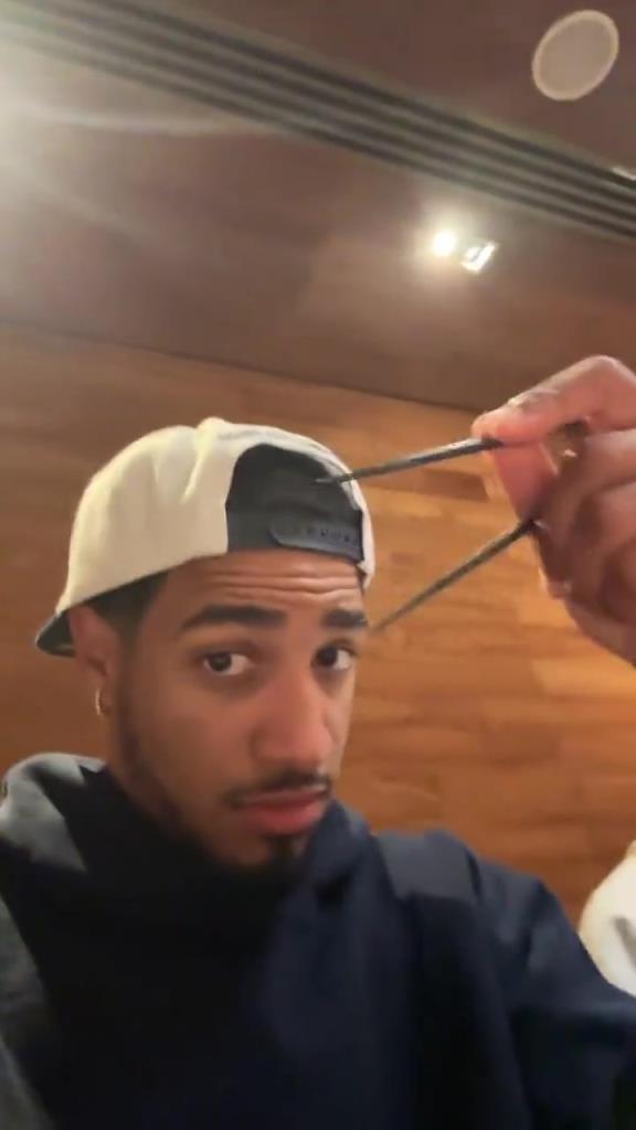 歸化歸化哈利伯頓這筷子拿的還挺標準?。?！